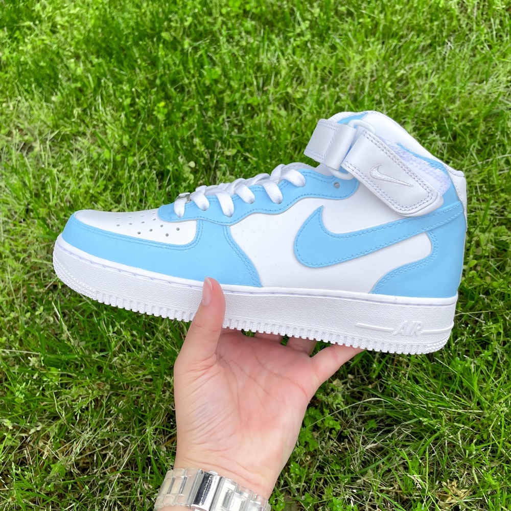 Nike Air Force 1 UNC Carolina Blue Custom - Picture 2 of 5